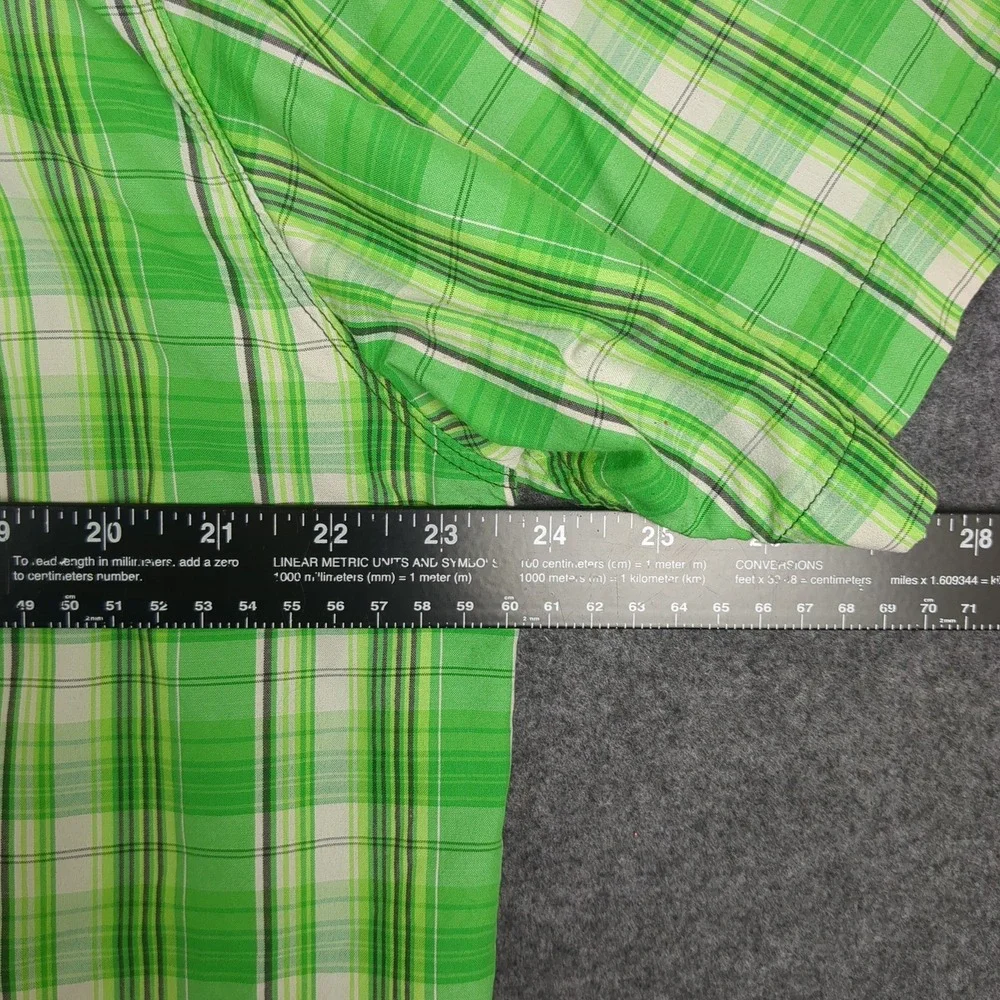 The North‎ Face Mens L G Short Sleeve Plaid Button Up Shirt Green White